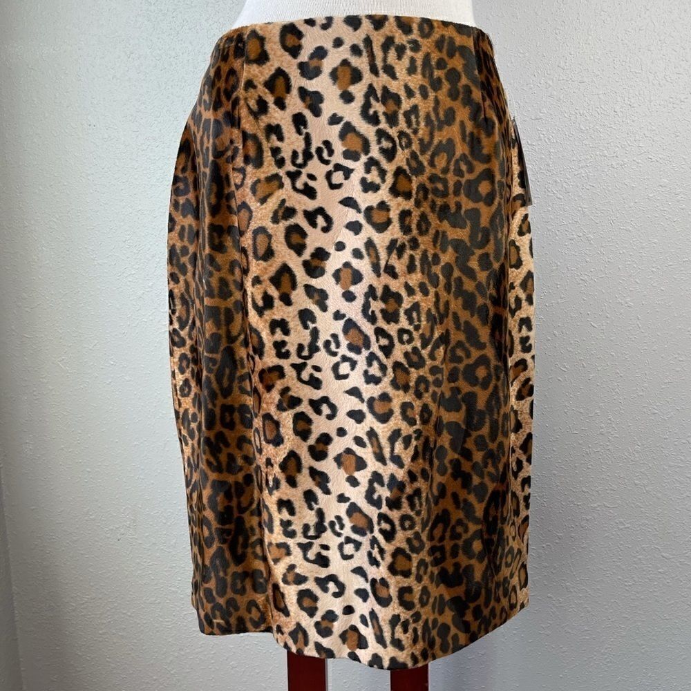 NWT INC Leopard Print Velour Skirt Size 10